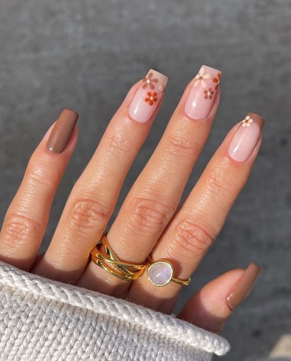 cute fall nails with flowers