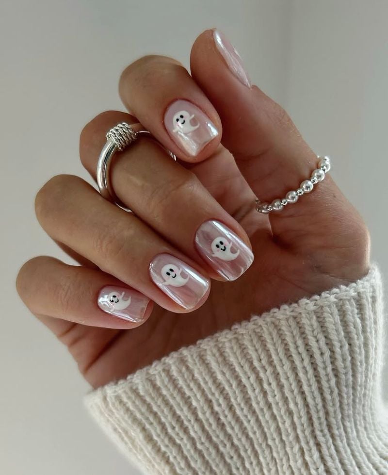 cute ghost nail designs