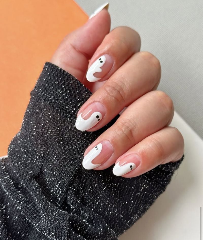 easy Halloween nail designs