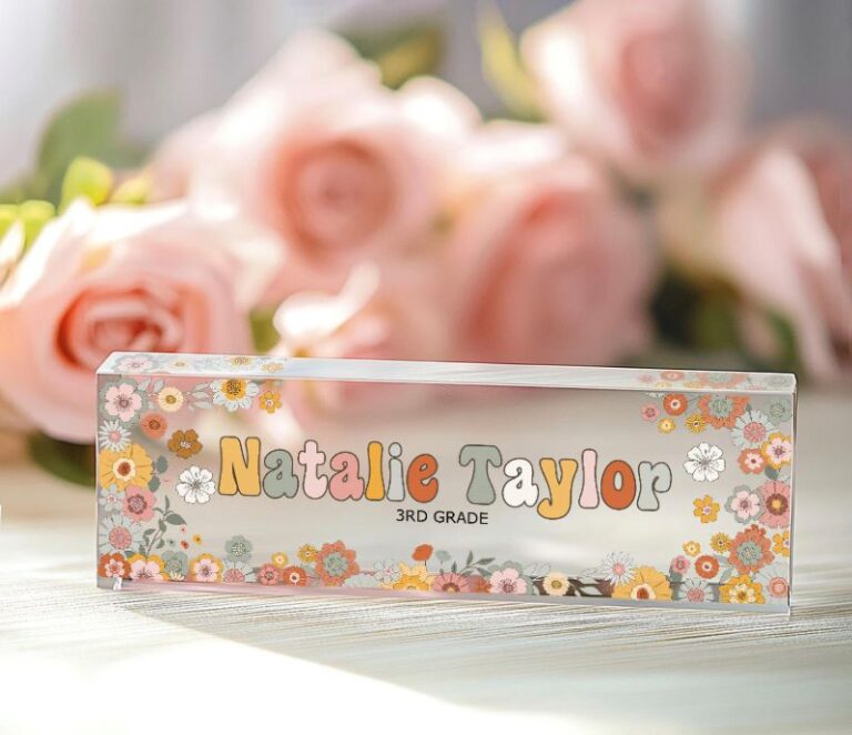Cute Retro & Boho Daisy Classroom Theme Ideas - Chaylor & Mads