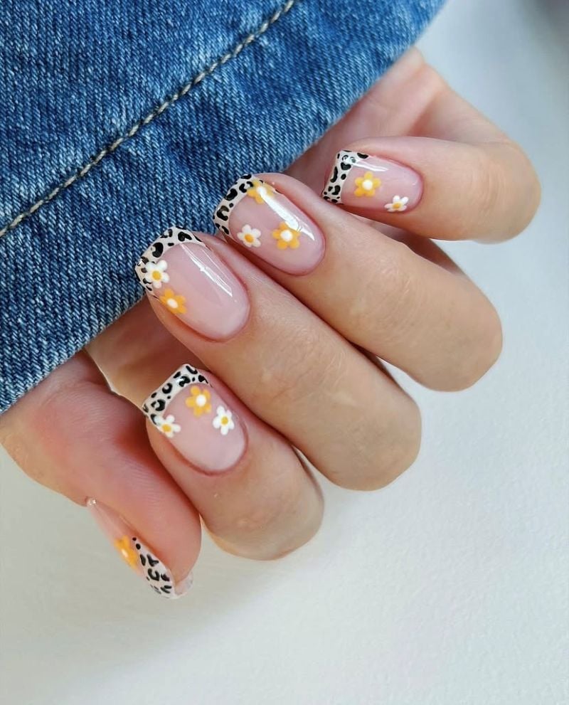 French nails leopard cute